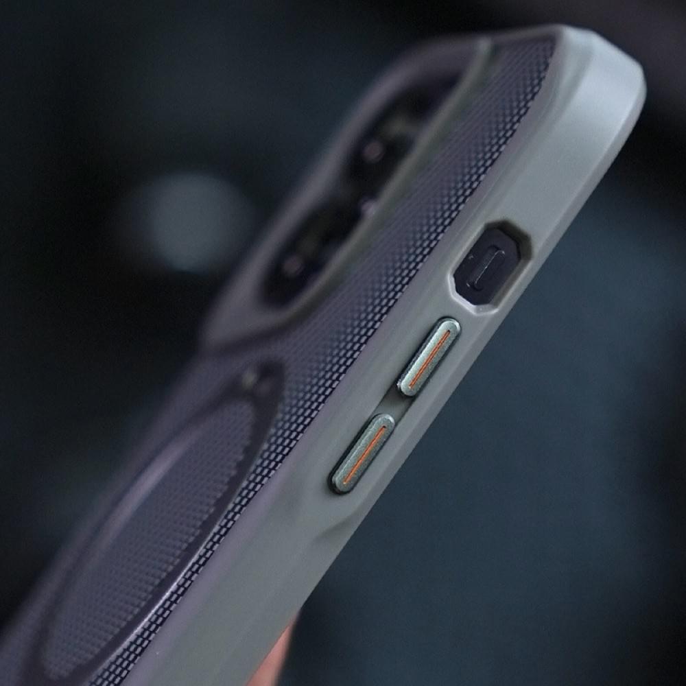 TPU+PC чехол Metal Buttons with MagSafe Carbon Ring для Apple iPhone 16 Pro Max (6.9")