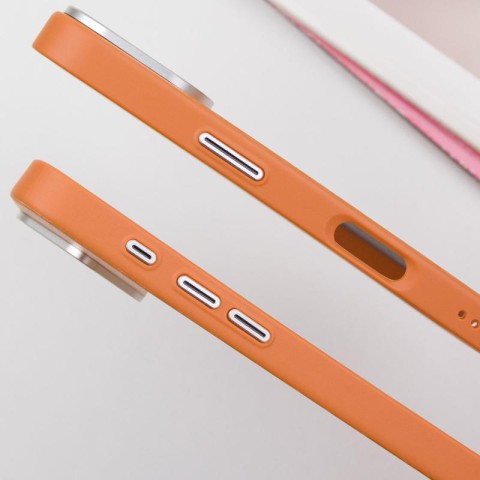 Чохол SGP PC+Leather with MagSafe для Apple iPhone 16 (6.1") Brown