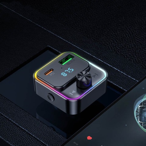 АЗП FM модулятор Hoco E81 Fantasy PD30W+QC3.0 (1USB-A/1C) Black