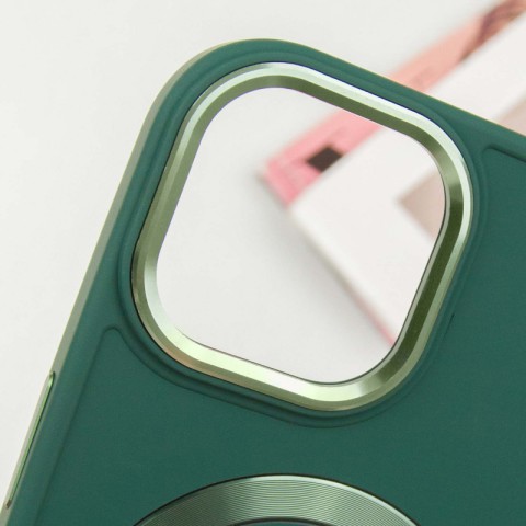 TPU чохол Bonbon Metal Style with MagSafe для Apple iPhone 15 (6.1") Зелений / Pine green