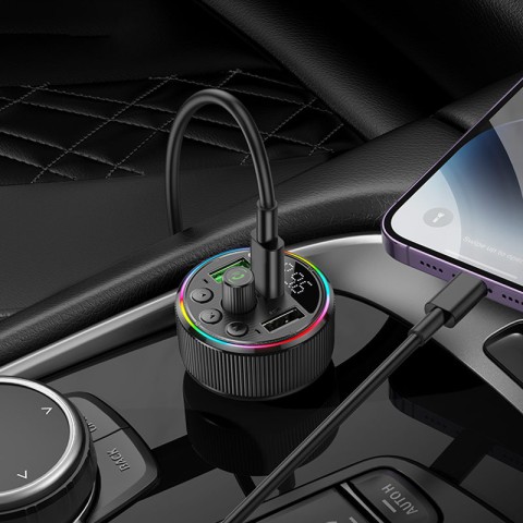 АЗП FM модулятор Hoco E82 Guerrero PD30W+QC3.0 (2USB-A/1C) Black