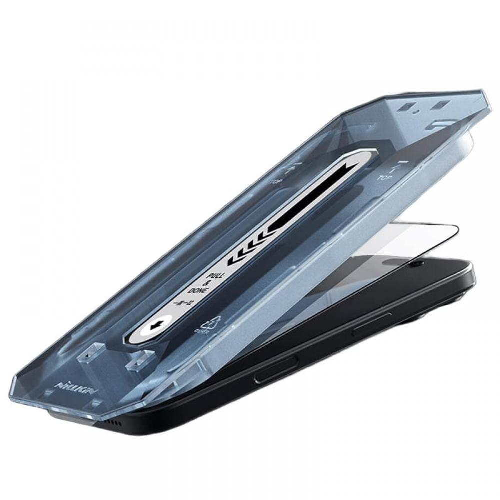 Захисне скло Nillkin (CP+PRO) для Apple iPhone 16 (6.1") (+ аппликатор) Чорний