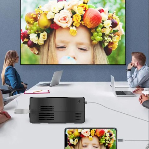 Дитячий портативний проектор Q2 Mini + трипод Black