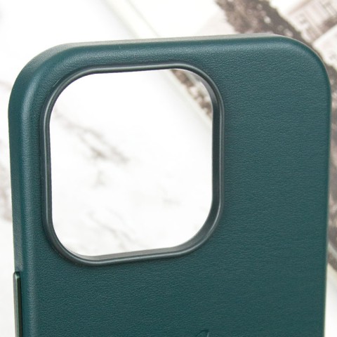 Шкіряний чохол Leather Case (AAA) with MagSafe and Animation для Apple iPhone 14 Pro (6.1") Forest Green
