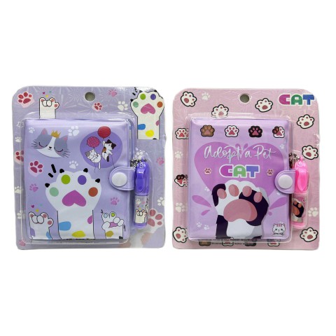 Блокнот на кнопці ПВХ з ручкою-брелоком Лапка, 8x10 см, 45 аркушів (В асортименті)