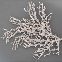 Гілка декоративна Yes! Fun розлога засніжена з ягодами, 19 см