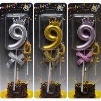 Свічка-цифра 9 з короною