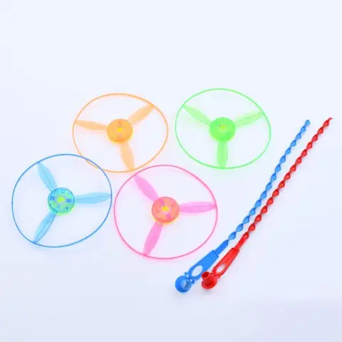 Вертушка 15 см паличка 34 см на запуску світло мікс TD2023148