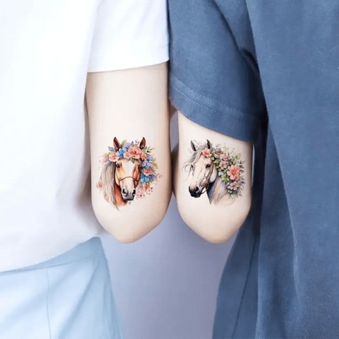 Набір тимчасових татуювань "Коні" Horses-20-01 розмір 6х6 см