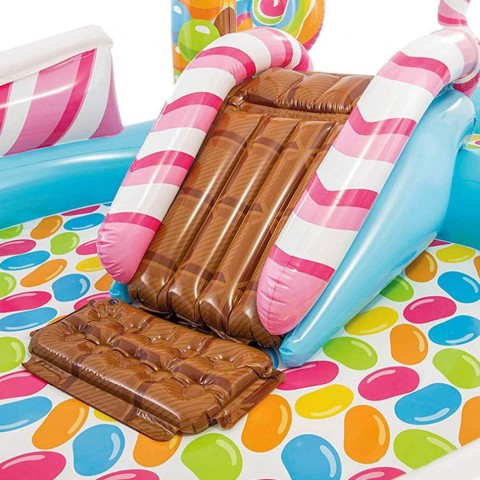 Дитячий надувний ігровий центр "Територія солодощів" 57149 з гіркою