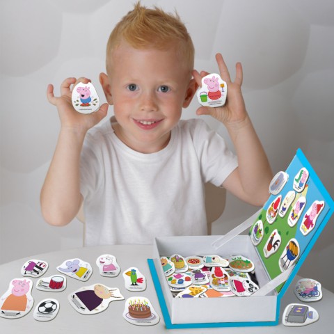 Набір магнітів "Магнітна історія Сім'я Пеппи" МЕ 5031-15, 68 магнітних деталей