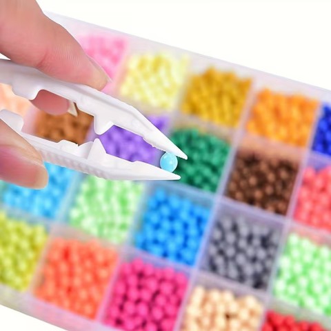 Пінцет пластиковий для намистин PIN-10.3 колір в асортименті, 10,3 см