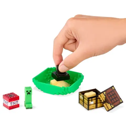 Ігровий набір-сюрприз "Створи піксельну пригоду" 557272 серія "Mini Minecraft"