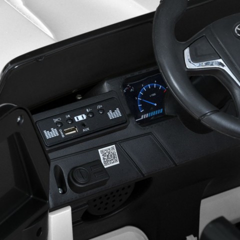 Дитячий електромобіль Джип M 6130EBLR-1 до 30 кг