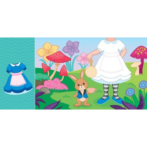 Дитяча книжка з наклейками Одягни ляльку "Крихітка Софія на маскараді" 615009