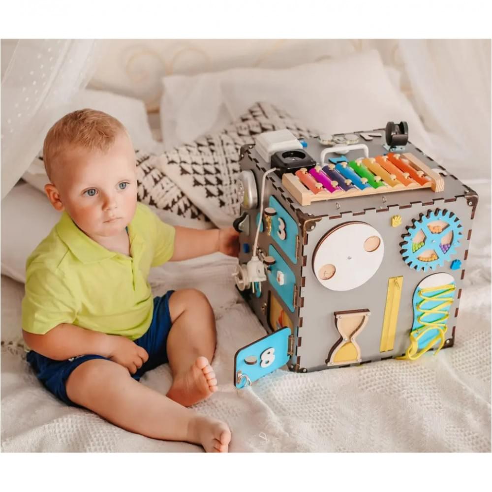 Розвиваюча іграшка Бізікуб Temple Group TG200090 30х30х30 см Сірий