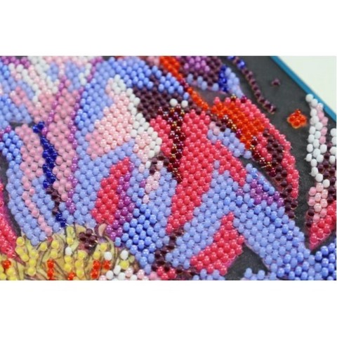 Набір-міді для вишивання бісером "Квітнути час" AMB-104 на натуральному полотні