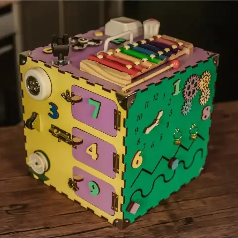 Розвиваюча іграшка Бізікуб Temple Group TG200123 30х30х30смРізнокольоровий