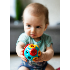 Брязкальця, неваляшки, прорізувачі