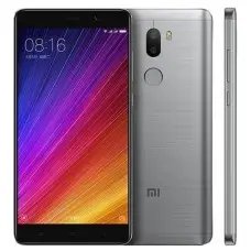 Чехлы для Xiaomi Mi 5s Plus