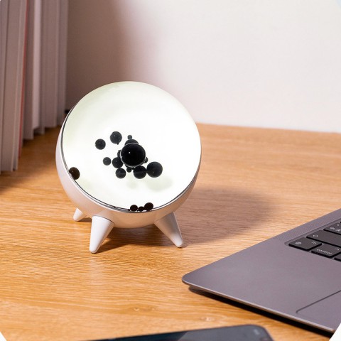 Музична ритмічна декоративна лампа CLT-002 з ферорідиною White