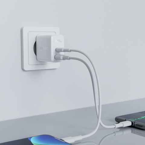 МЗП Acefast A5 PD32W+QC3.0 (1USB-A/1C) White
