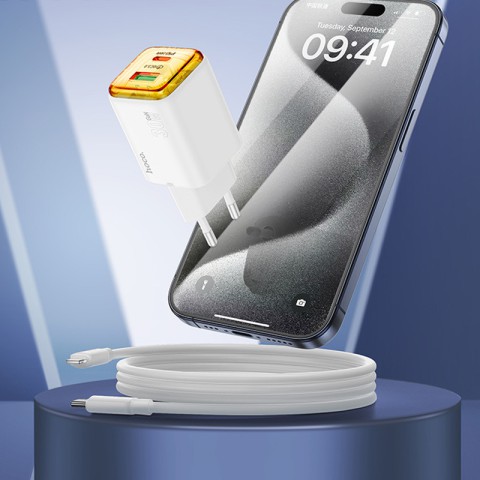 МЗП Hoco N53 Monsoon PD30W+QC3.0 (1USB-A/1C) + кабель Type-C to Lightning White
