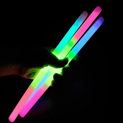 Чарівна паличка 2305-6, 30 см, світиться в темряві, веселка