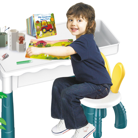 Столик з конструктором, HX839-84A, стільчик, 148 деталей