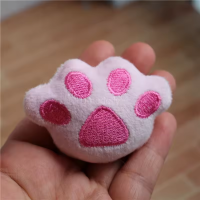 Іграшка антистрес м’яка Брелок лапка, 11 см (В асортименті)