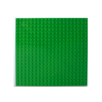 Конструктор SLUBAN Ігрове поле, 16x16x0.5 см, (В асортименті)