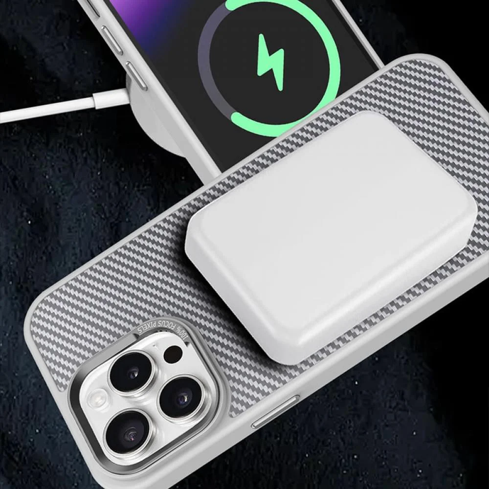 Чехол TPU+PC Carbon Mirage with MagSafe для Apple iPhone 16 Pro (6.3")