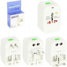 Багатофункціональний адаптер-перехідник з захистом від стрибків напруги 931/516